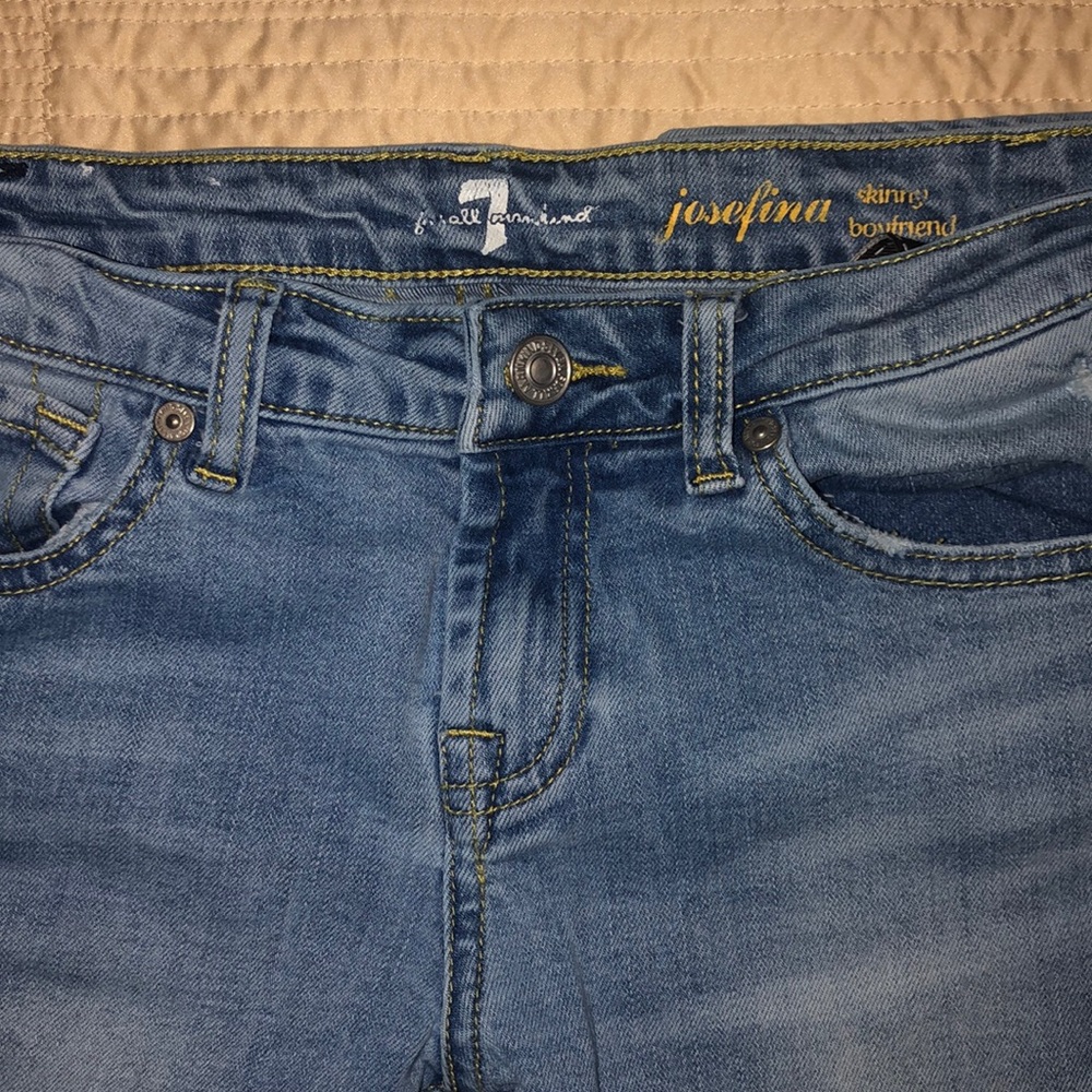 Jeans - Picture 2 of 9